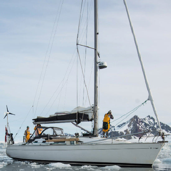 ScanStrut Selvnivellerende radar mount til mast