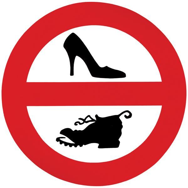 Klistermærke - ingen fodtøj 135mm