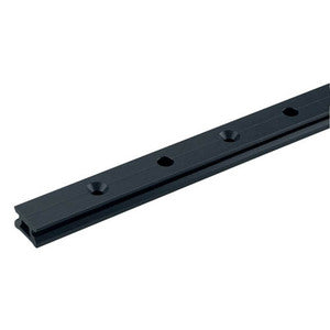 Harken 27 mm MR CB Lav skødeskinne m. pinstop, 150