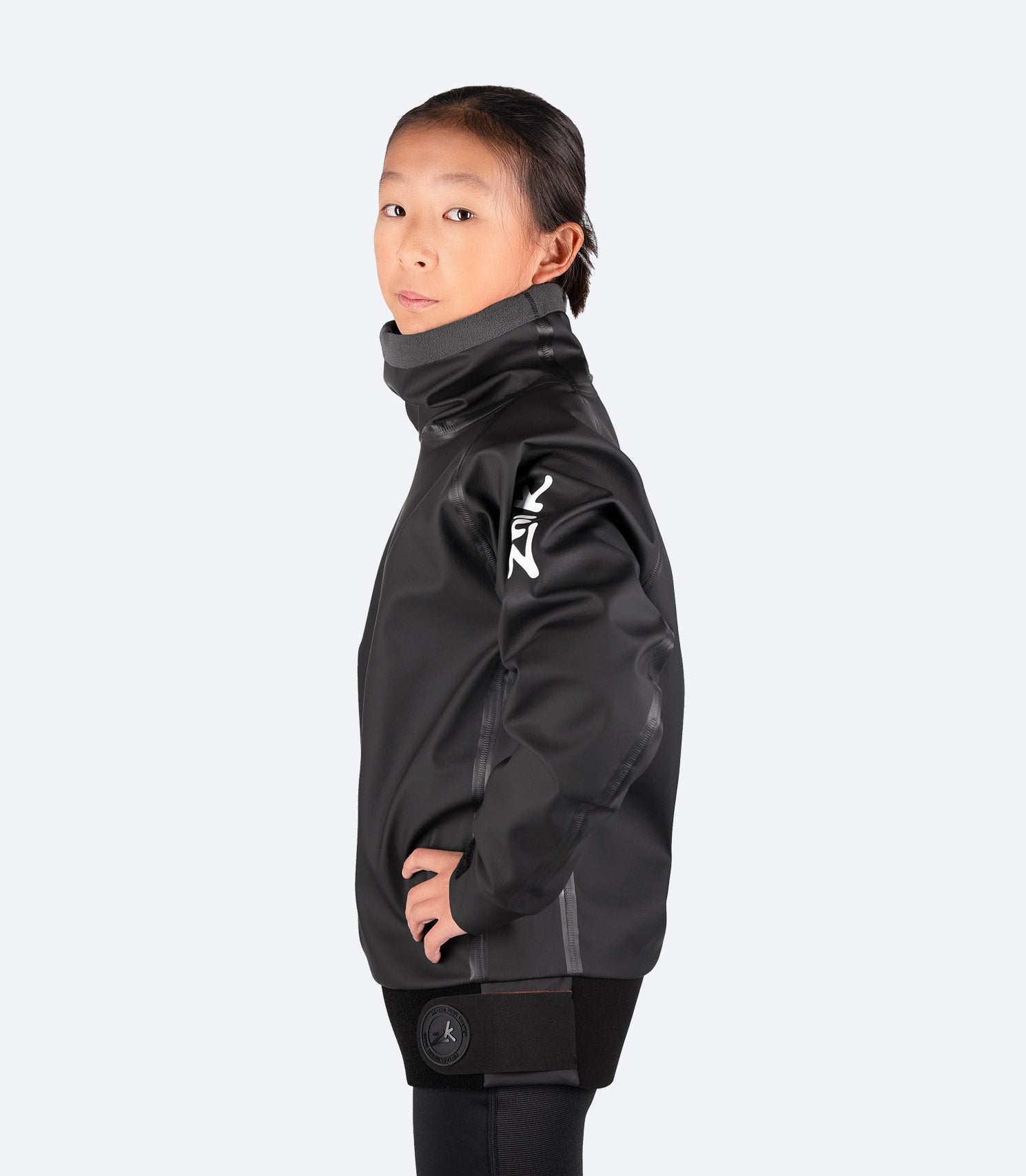 Youth Aqua Smock - Black