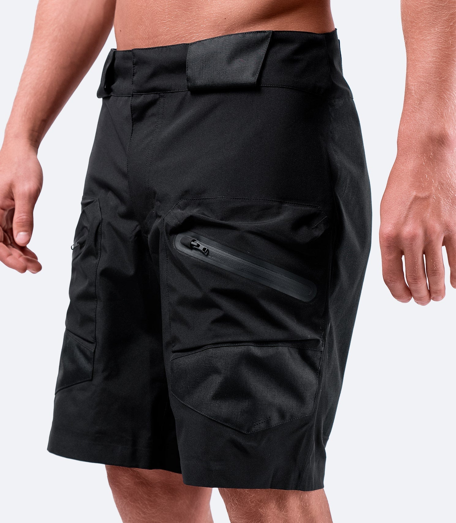 INS200 Shorts